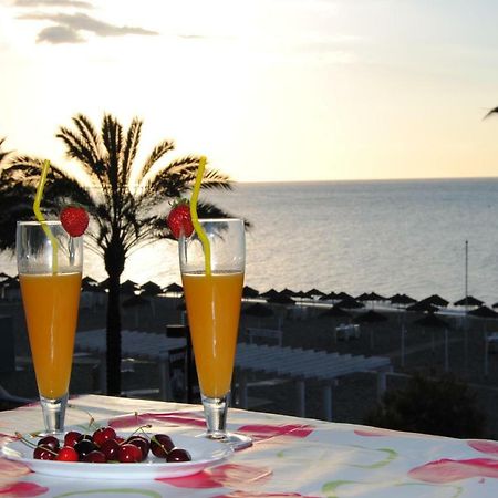 Frente Al Mar Lejlighed Fuengirola Eksteriør billede